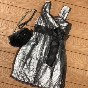 My Michelle pretty Black/wht tulle sequined dress